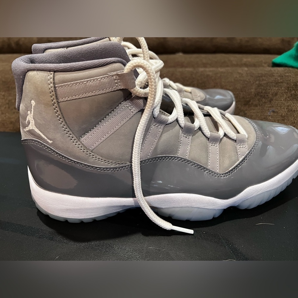 Nike Air Jordan 11 Retro Cool Grey, like new. Worn twice. No box. Men’s size10.5 - Picture 10 of 12